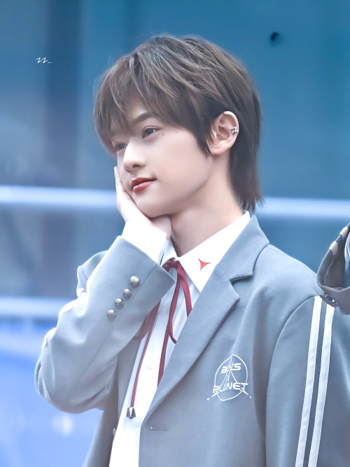 _O1O5jia-1.jpg