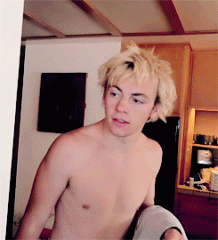 QTllJly.gif
