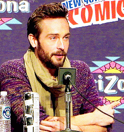 tumblr_inline_o5n45ggF7S1rifr4k_500.gif