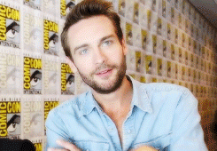 tumblr_mtv1fxdOKR1r95ptio6_250.gif